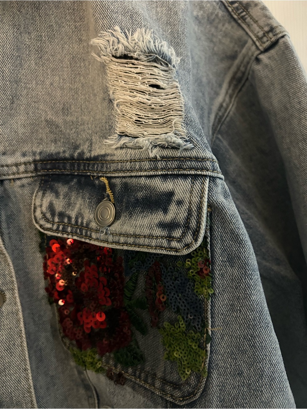 Veveret Distressed  Light Blue Denim Jacket with Sequin Pocket - Picture 4 of 5